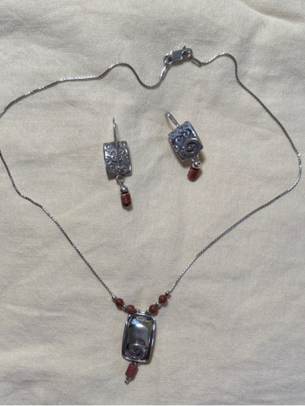 Silpada Sterling Silver Sandstone Swirl Pendant Necklace & Earrings Set retired